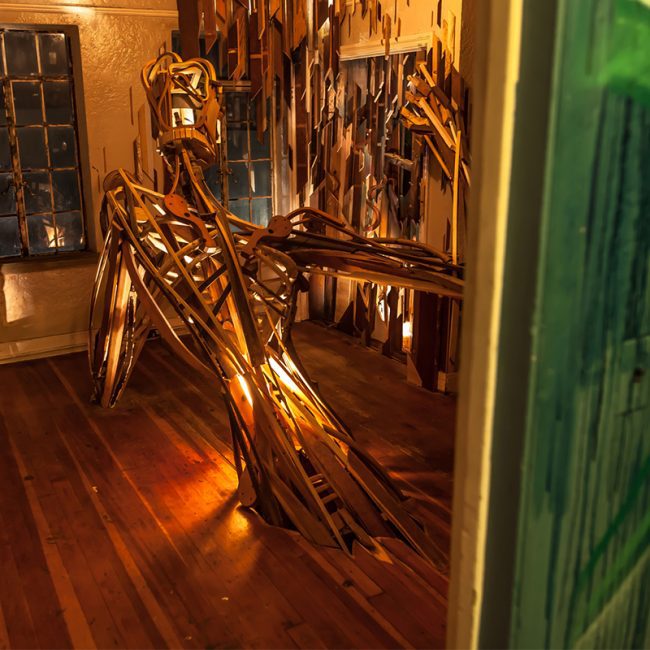 Art-hotel-wood-sculpture